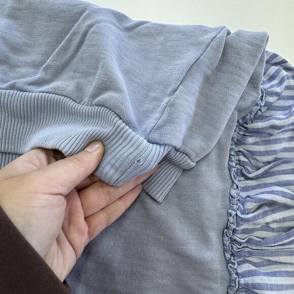 Pilcro Shirt Womens XS Blue Ruffle Flutter Sleeve Cotton Knit Striped Ribbed Hem - Picture 9 of 9